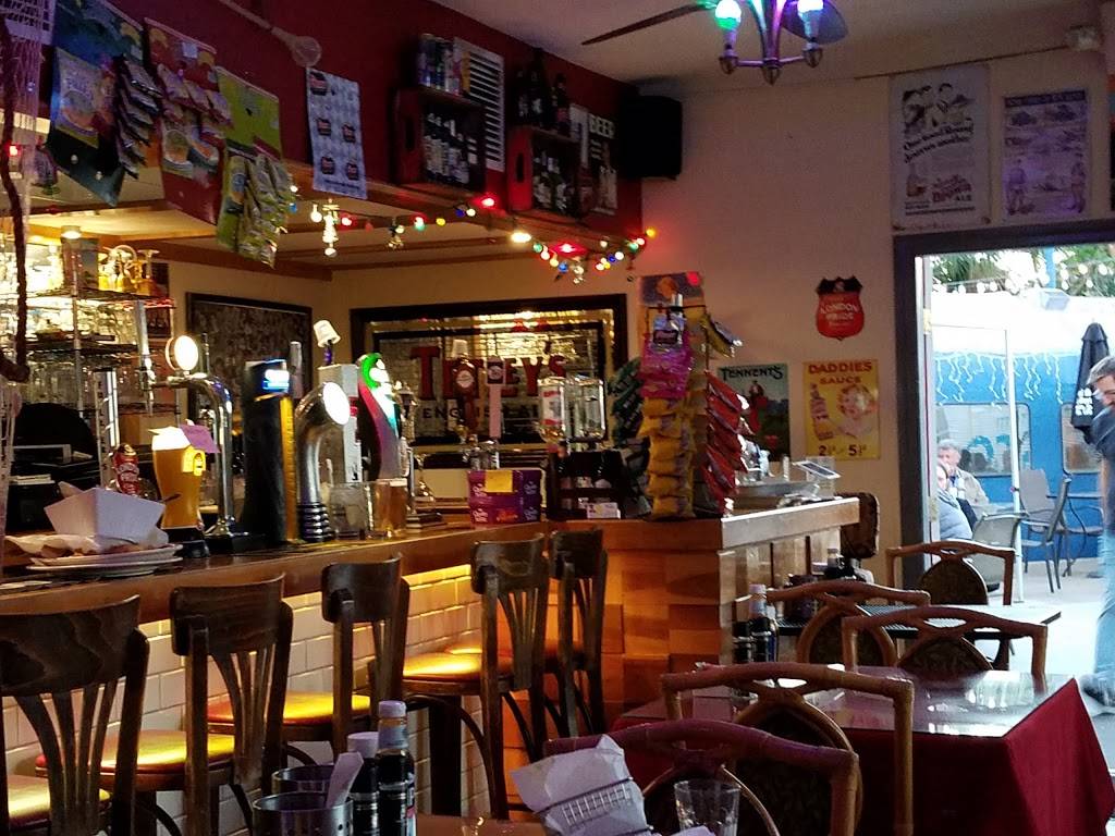 Magical Meat Boutique British Pub | restaurant | 112 W 3rd Ave, Mt Dora, FL 32757, USA | 3527296911 OR +1 352-729-6911