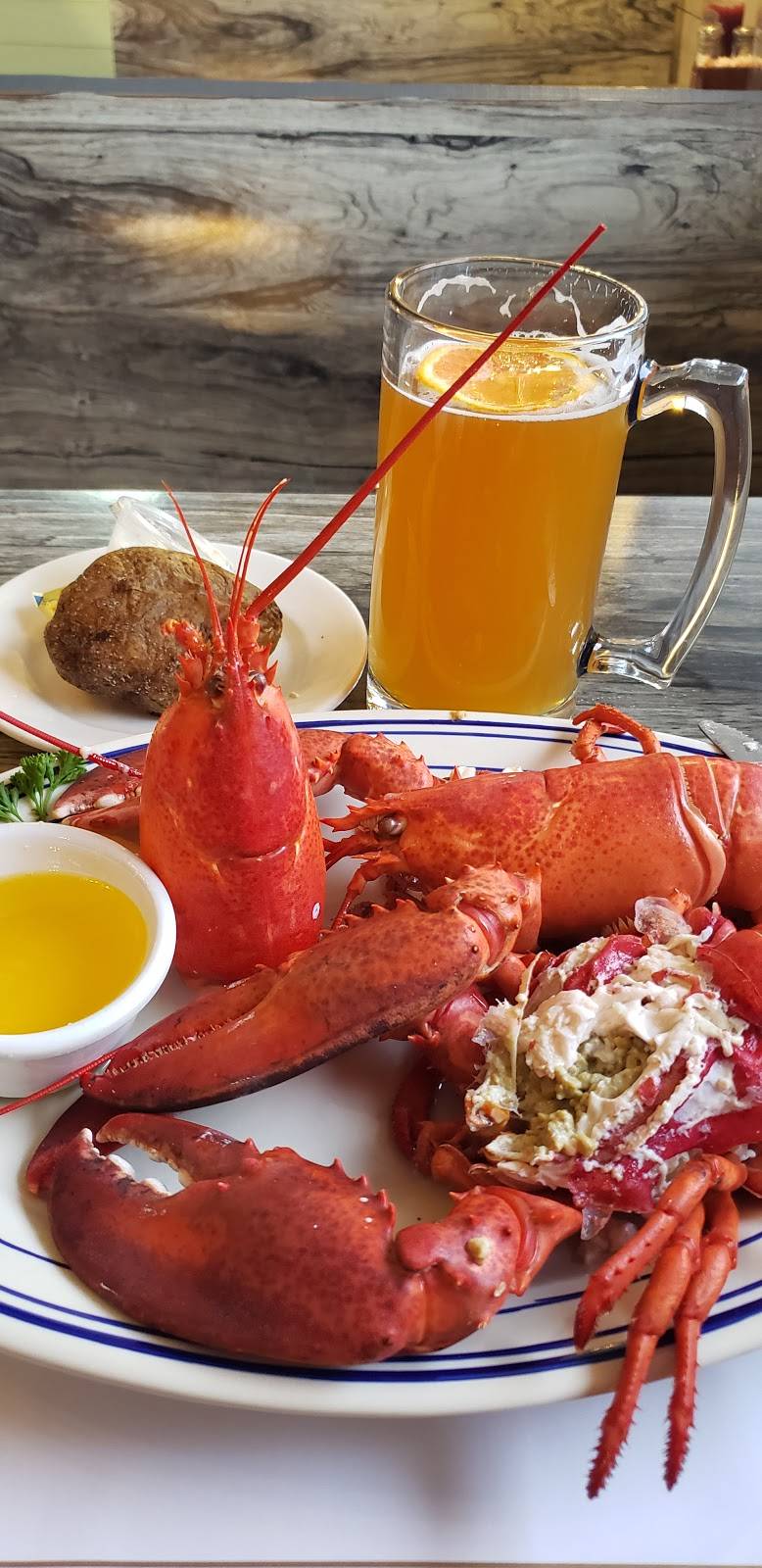 SeaWitch Restaurant and Fish Market | restaurant | 203 Newbury St, Peabody, MA 01960, USA | 9787175058 OR +1 978-717-5058