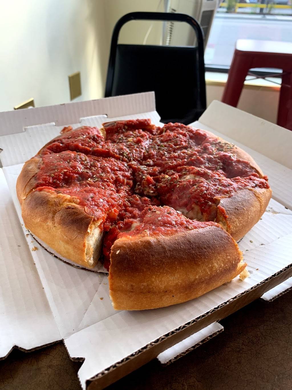 The Chicago House of Za Vegan Pizzeria | restaurant | 1939 W Byron St, Chicago, IL 60613, USA | 7737703848 OR +1 773-770-3848