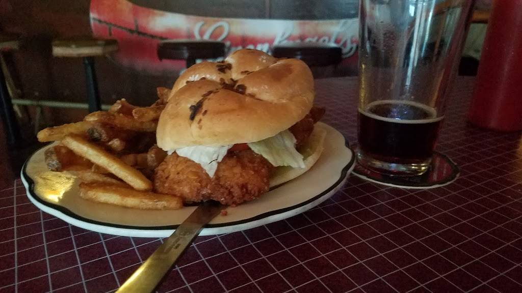 Little Bohemia | restaurant | 1317 3rd St SE, Cedar Rapids, IA 52401, USA | 3193666262 OR +1 319-366-6262