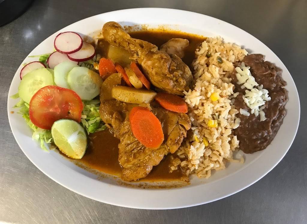 Pupuseria Rinconcito Hispano | restaurant | 1669 E Oakton St, Des Plaines, IL 60018, USA | 8478036180 OR +1 847-803-6180