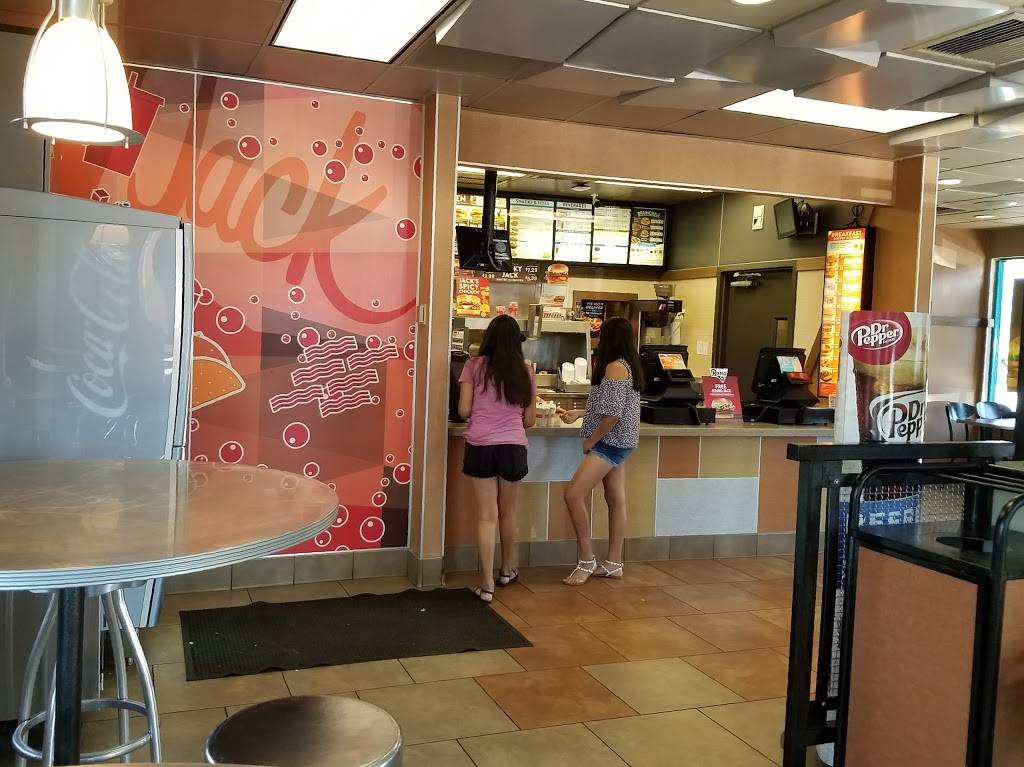 Jack in the Box | restaurant | 3450 La Sierra Ave, Riverside, CA 92503, USA | 9516877580 OR +1 951-687-7580