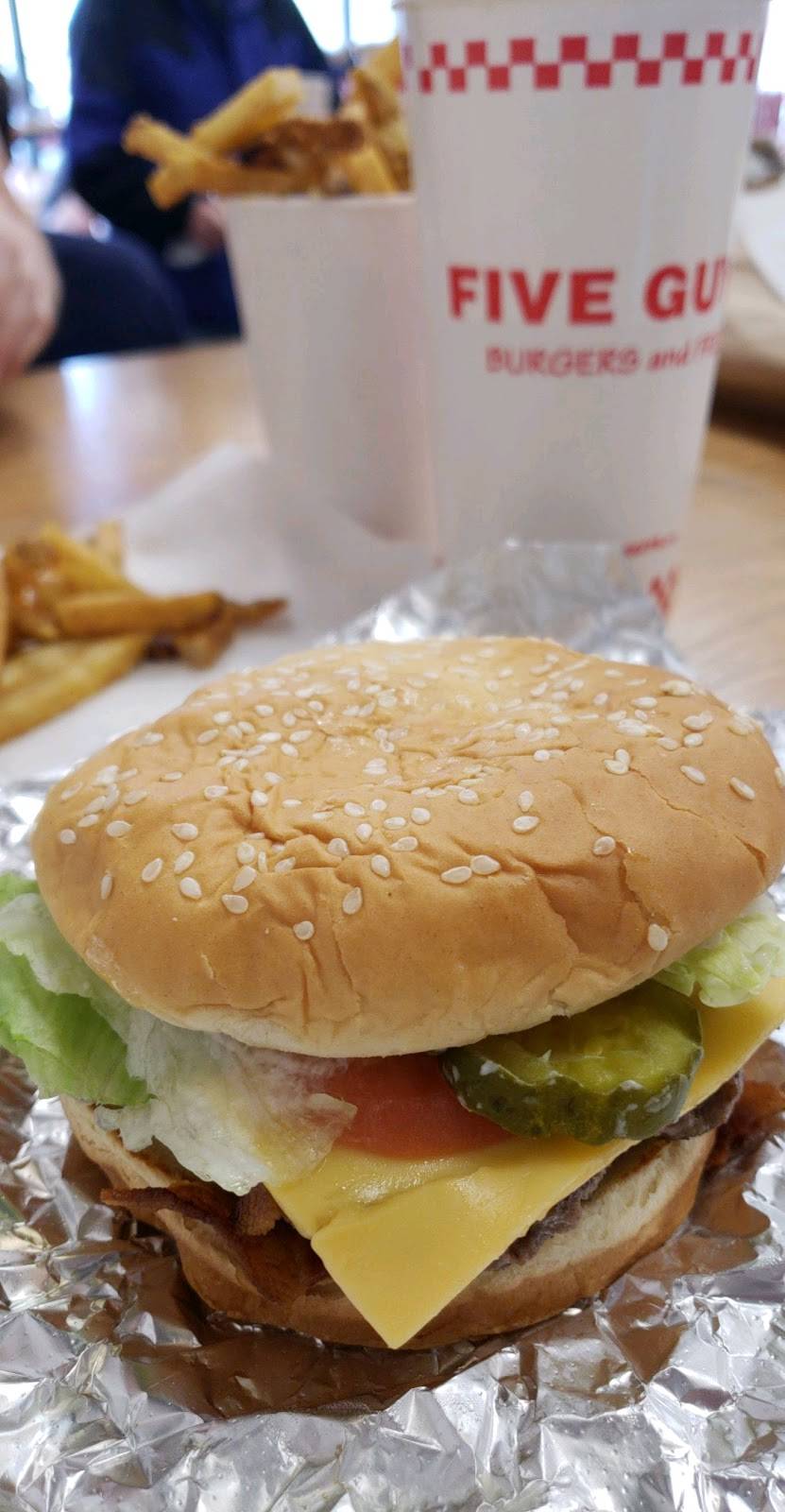 Five Guys | meal takeaway | 455 S 64th St, West Des Moines, IA 50266, USA | 5152074485 OR +1 515-207-4485