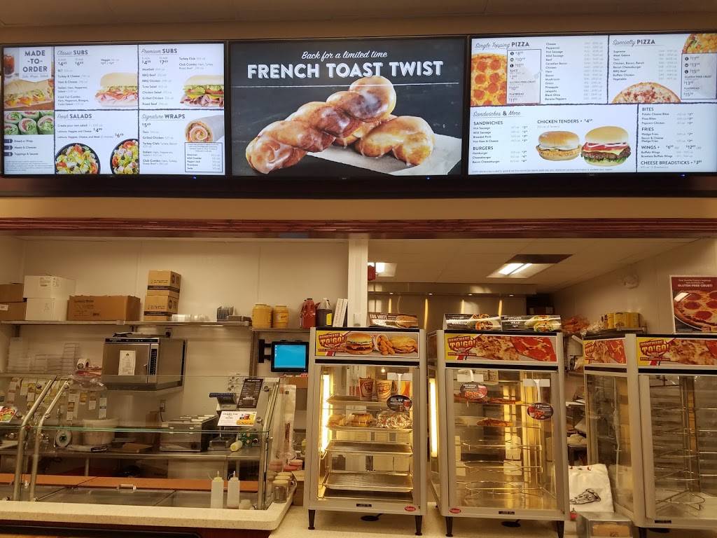 Caseys | meal takeaway | 1030 E Main St, Reedsburg, WI 53959, USA | 6085240493 OR +1 608-524-0493