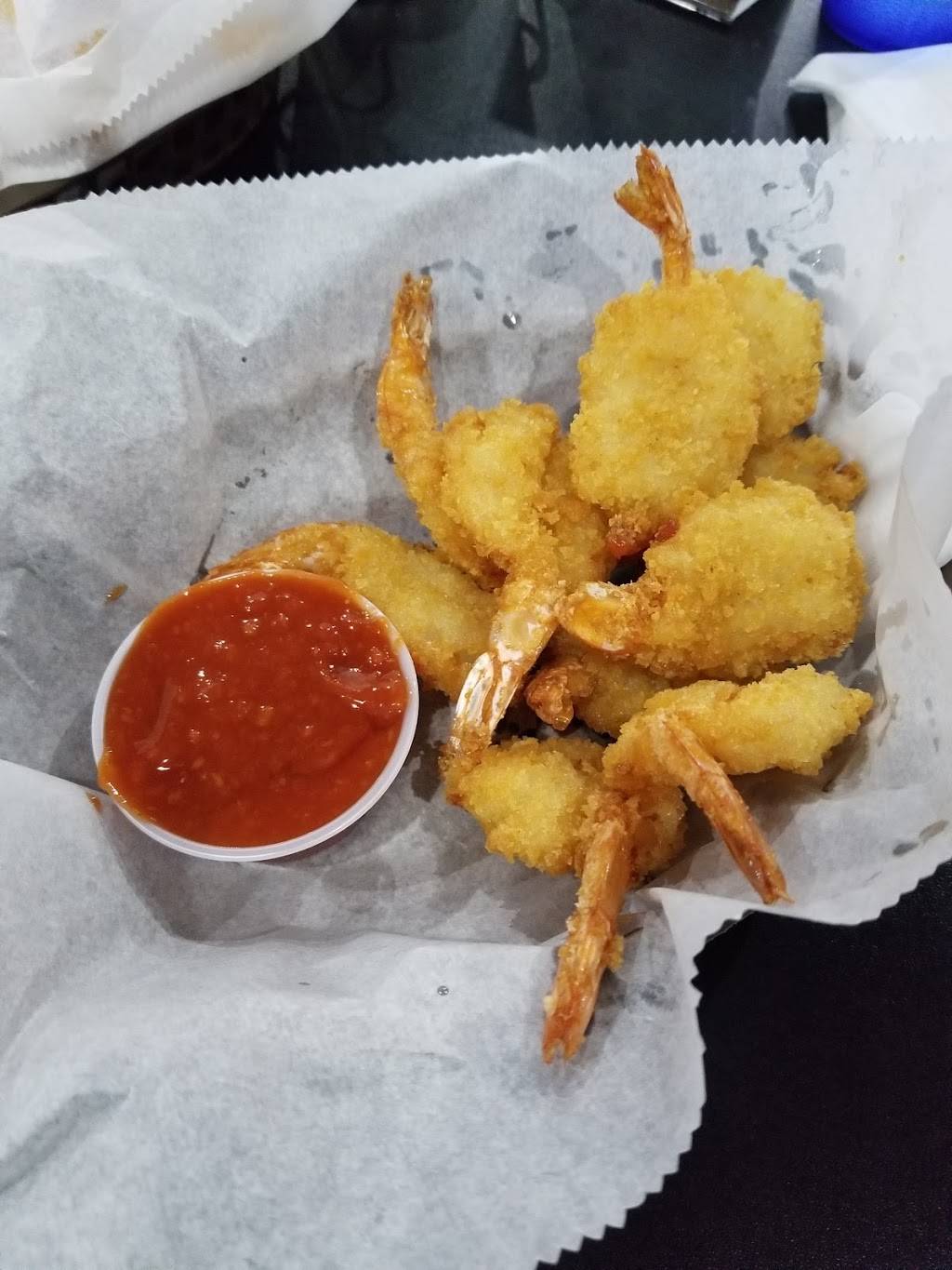 Wingman | restaurant | 3201 Mountain Rd, Pasadena, MD 21122, USA | 4104379464 OR +1 410-437-9464