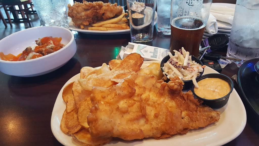 Buffalo Wings & Rings | restaurant | 16715 Orchard Stone Run, Charlotte, NC 28277, USA | 7045439464 OR +1 704-543-9464