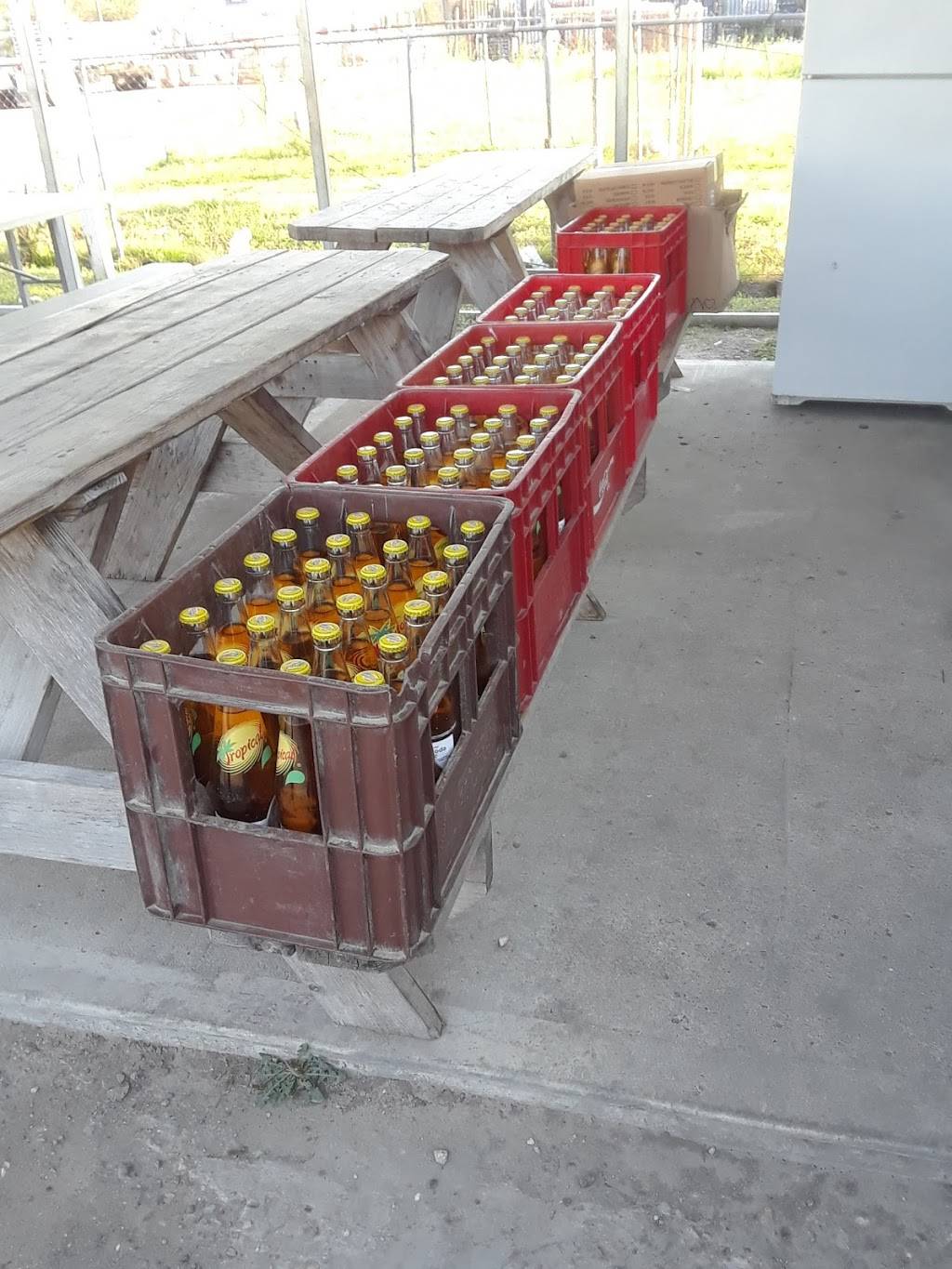 Al Estilo Catracho | restaurant | 10317 Airline Dr, Houston, TX 77037, USA | 8322580353 OR +1 832-258-0353