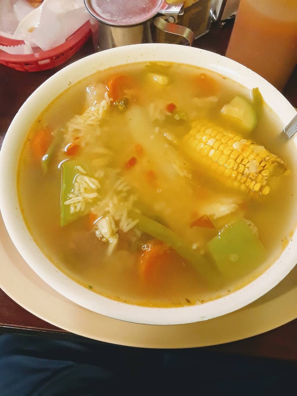 Panaderia Pupuseria Renderos | restaurant | 12665 Veterans Memorial Dr, Houston, TX 77014, USA | 2815830955 OR +1 281-583-0955