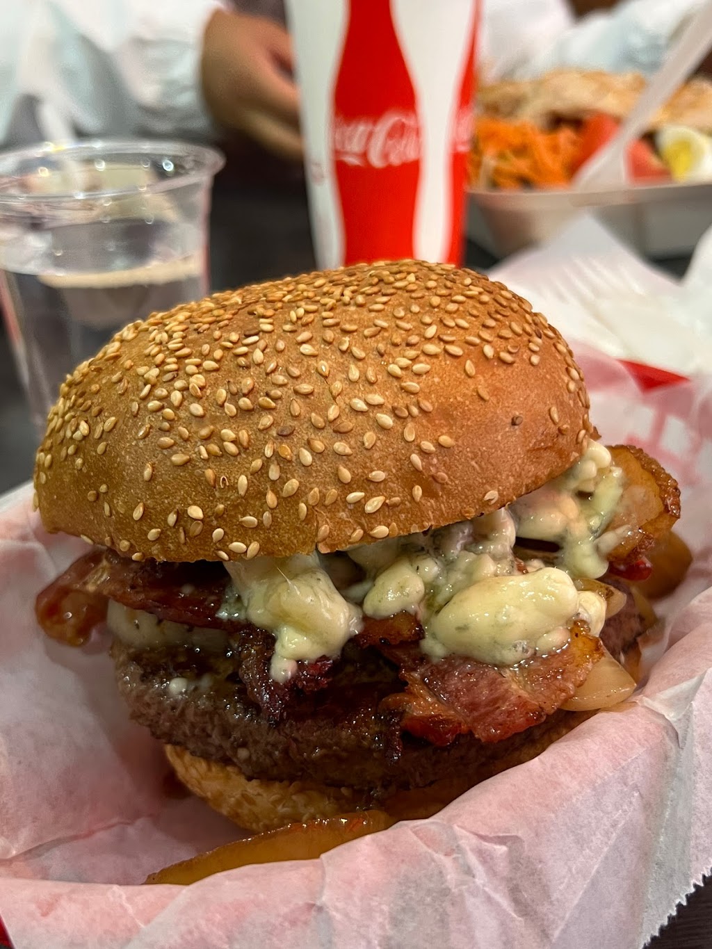 Pearls Deluxe Burgers | restaurant | 708 Post St, San Francisco, CA 94109, USA | 4154096120 OR +1 415-409-6120