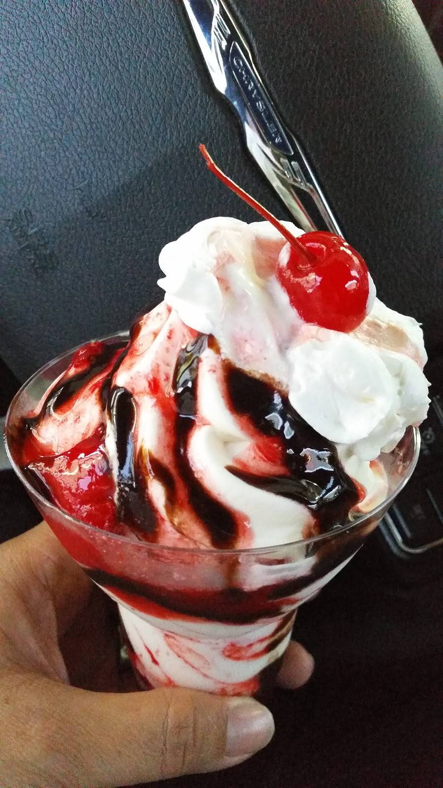 Sonic Drive-In | restaurant | 351 Valley Hi Dr, San Antonio, TX 78227, USA | 2106780166 OR +1 210-678-0166