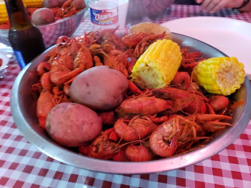 Big Johns Seafood | restaurant | 3630 Broadview Dr, Erath, LA 70533, USA | 3379378355 OR +1 337-937-8355
