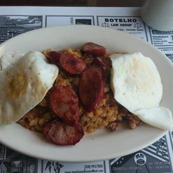 Izzys | restaurant | 72 Spring St, New Bedford, MA 02740, USA | 5089977077 OR +1 508-997-7077