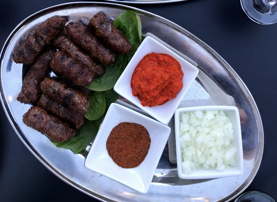 Sunrise Tavern | restaurant | 5726 N Western Ave, Chicago, IL 60659, USA | 7739441035 OR +1 773-944-1035