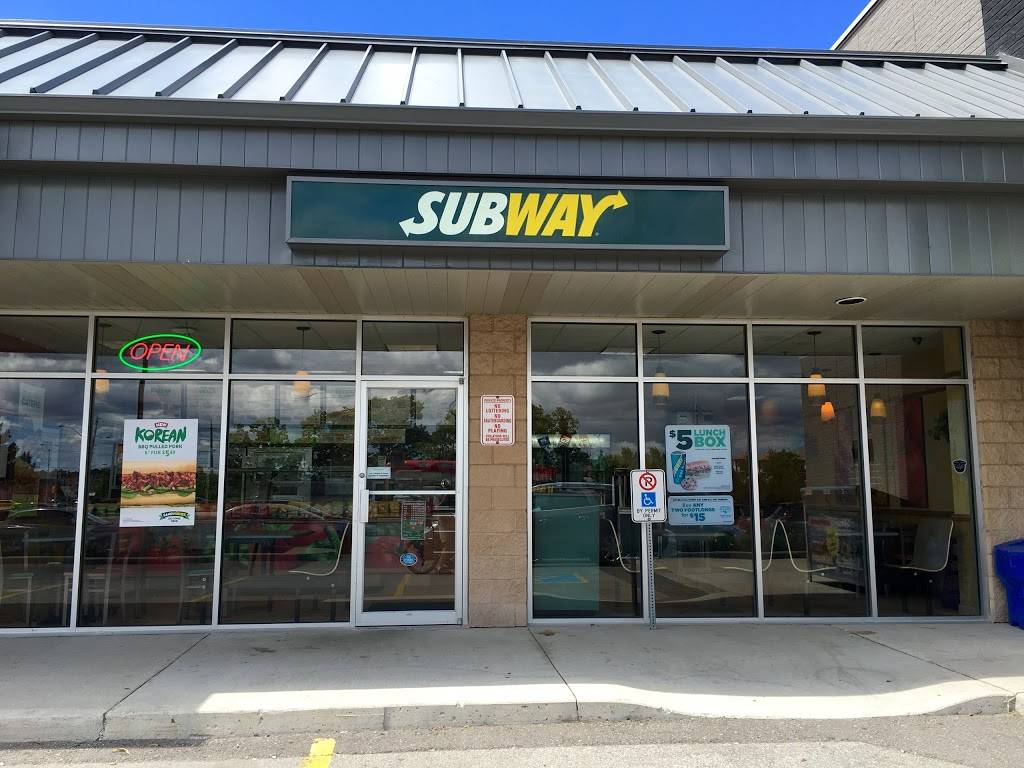 Subway | restaurant | Walkers Place, 3505 Upper Middle Rd Unit A2, Burlington, ON L7M 4C6, Canada | 9053324355 OR +1 905-332-4355