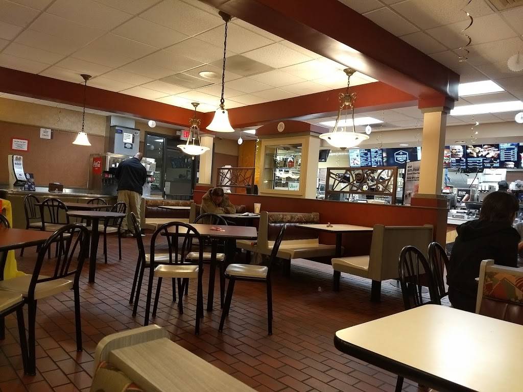 McDonalds | cafe | 360 W Felicita Ave, Escondido, CA 92025, USA | 7604890230 OR +1 760-489-0230