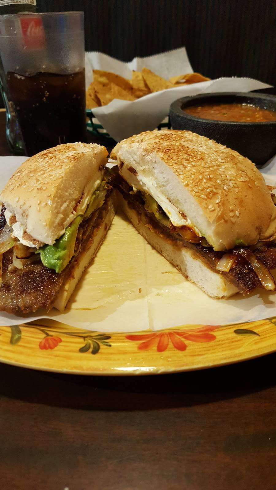 Lomelis Rosticeria | restaurant | 1316 N Cedar Lake Rd, Round Lake Beach, IL 60073, USA | 8472017401 OR +1 847-201-7401