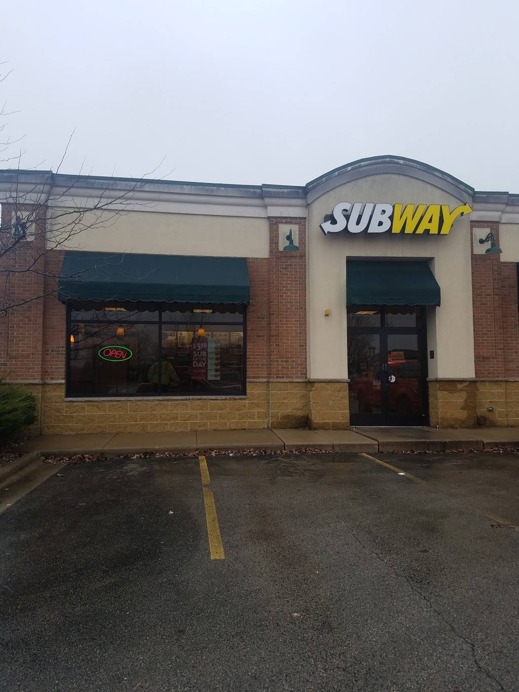 Subway Restaurants | restaurant | N1723 Hyacinth Ln, Greenville, WI 54942, USA | 9207571144 OR +1 920-757-1144