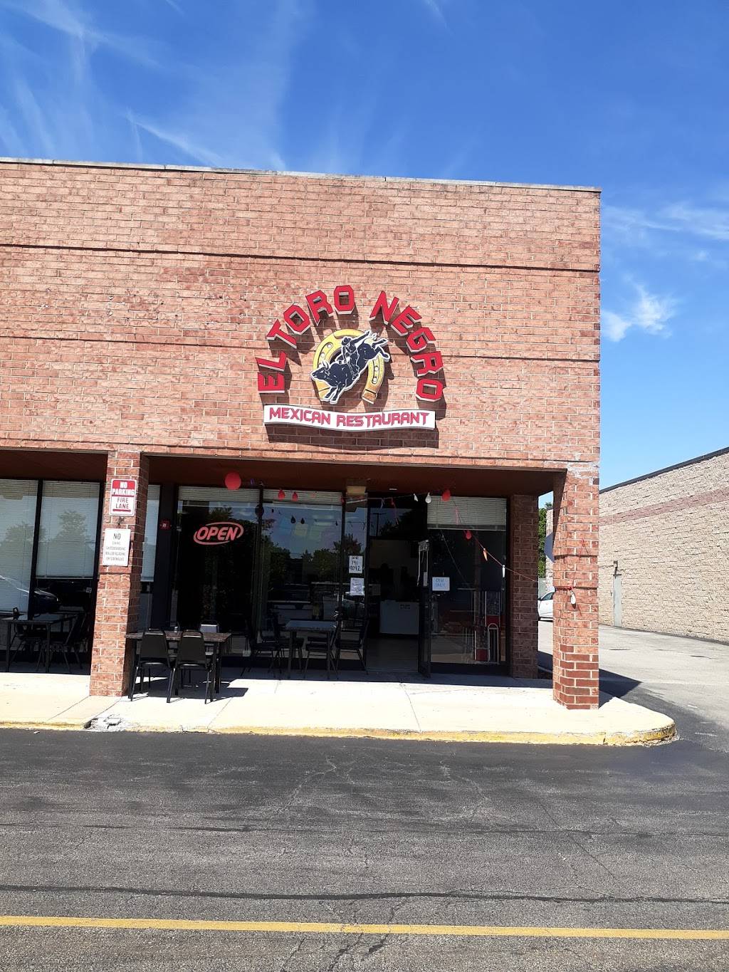 El toro negro | restaurant | 2 Illinois Rte 59, Warrenville, IL 60555, USA | 6307919092 OR +1 630-791-9092