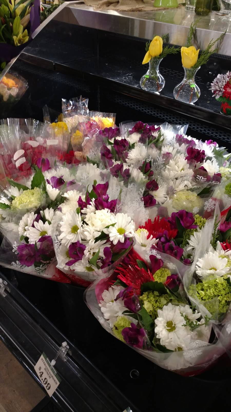 Lowes Foods on North Center Street | bakery | 3010 N Center St, Hickory, NC 28601, USA | 8283222888 OR +1 828-322-2888