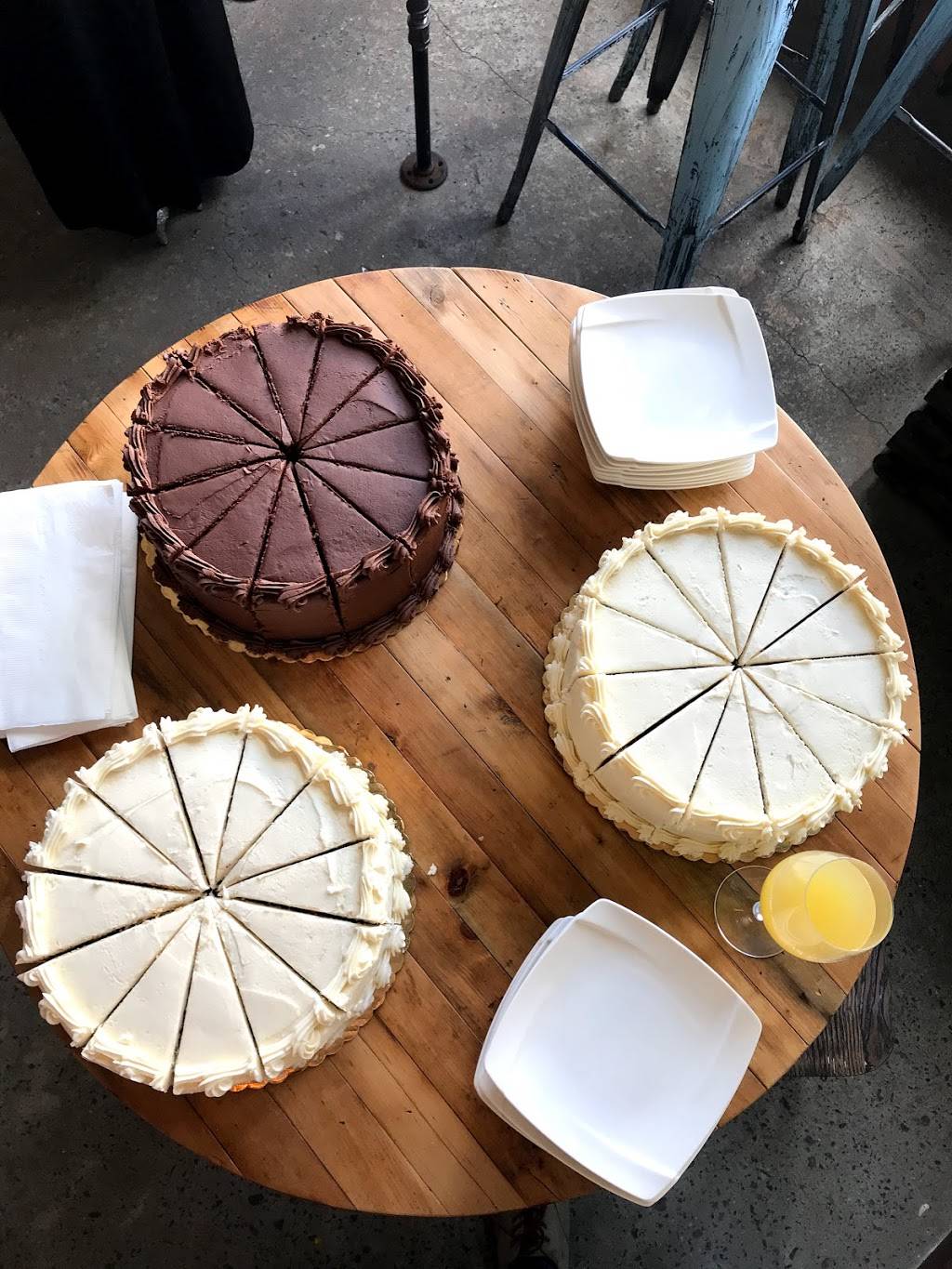 Amituofo Vegan Cuisine | restaurant | 19 Bogart St, Brooklyn, NY 11206, USA | 7183662288 OR +1 718-366-2288