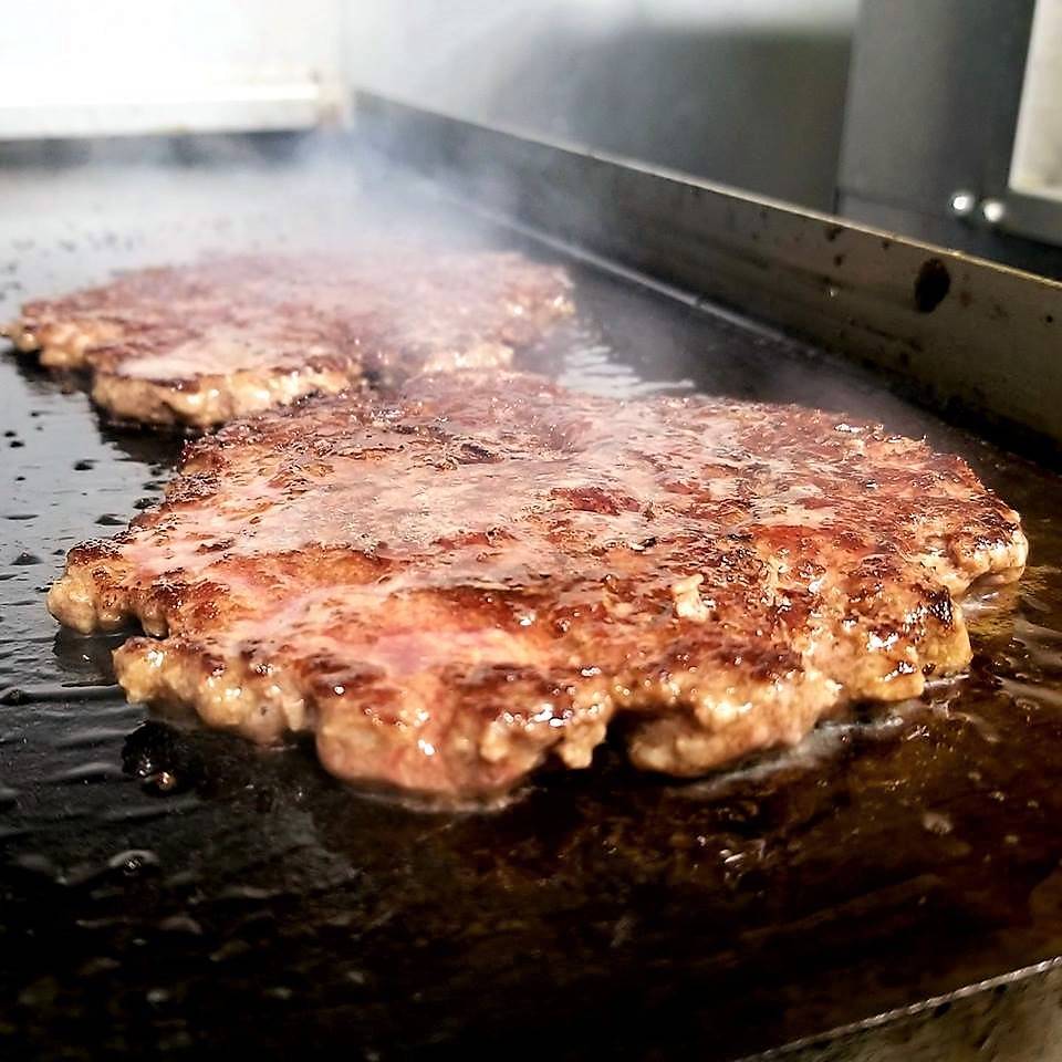 Paddys Pub | restaurant | 75 Owego St, Cortland, NY 13045, USA | 6073443599 OR +1 607-344-3599