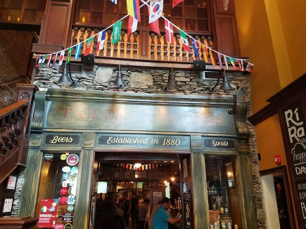 Rí Rá Irish Pub | restaurant | 208 N Tryon St, Charlotte, NC 28202, USA | 7043335554 OR +1 704-333-5554