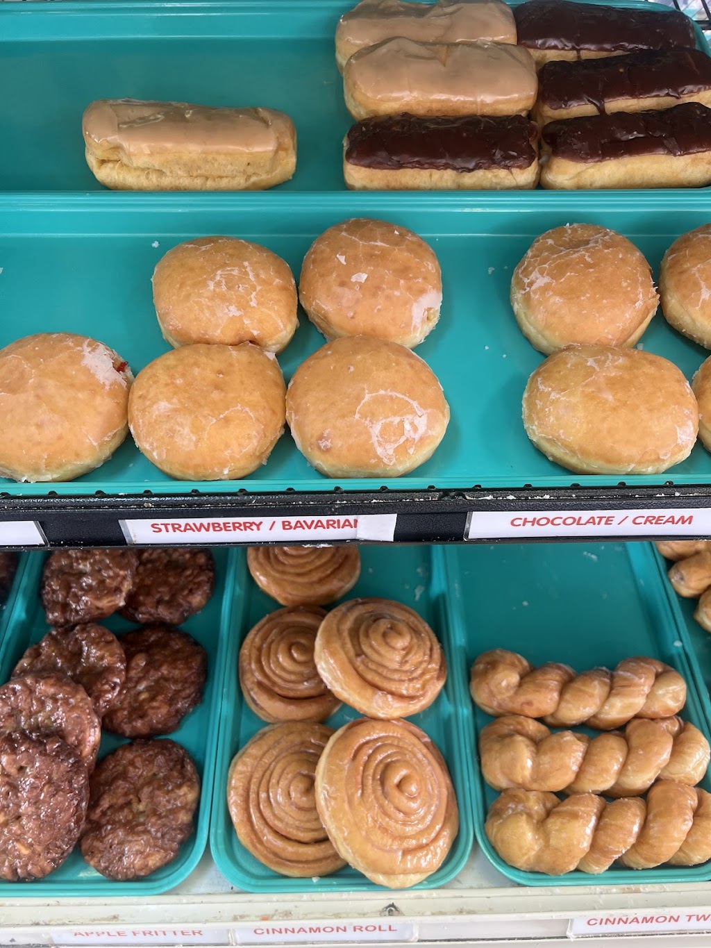 L&M donuts | restaurant | Meadowlake Rd, Conway, AR 72032, USA | 5012051967 OR +1 501-205-1967