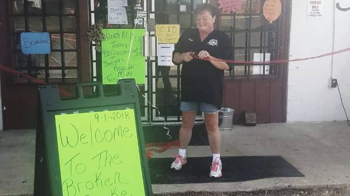 The Broken Spoke | restaurant | 150 TN-186, Humboldt, TN 38343, USA | 7314742031 OR +1 731-474-2031