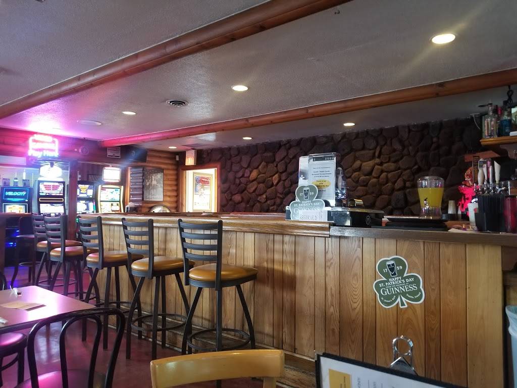 Colemans Tavern & Grill | restaurant | 823 Lake Ave, Woodstock, IL 60098, USA | 8153385000 OR +1 815-338-5000