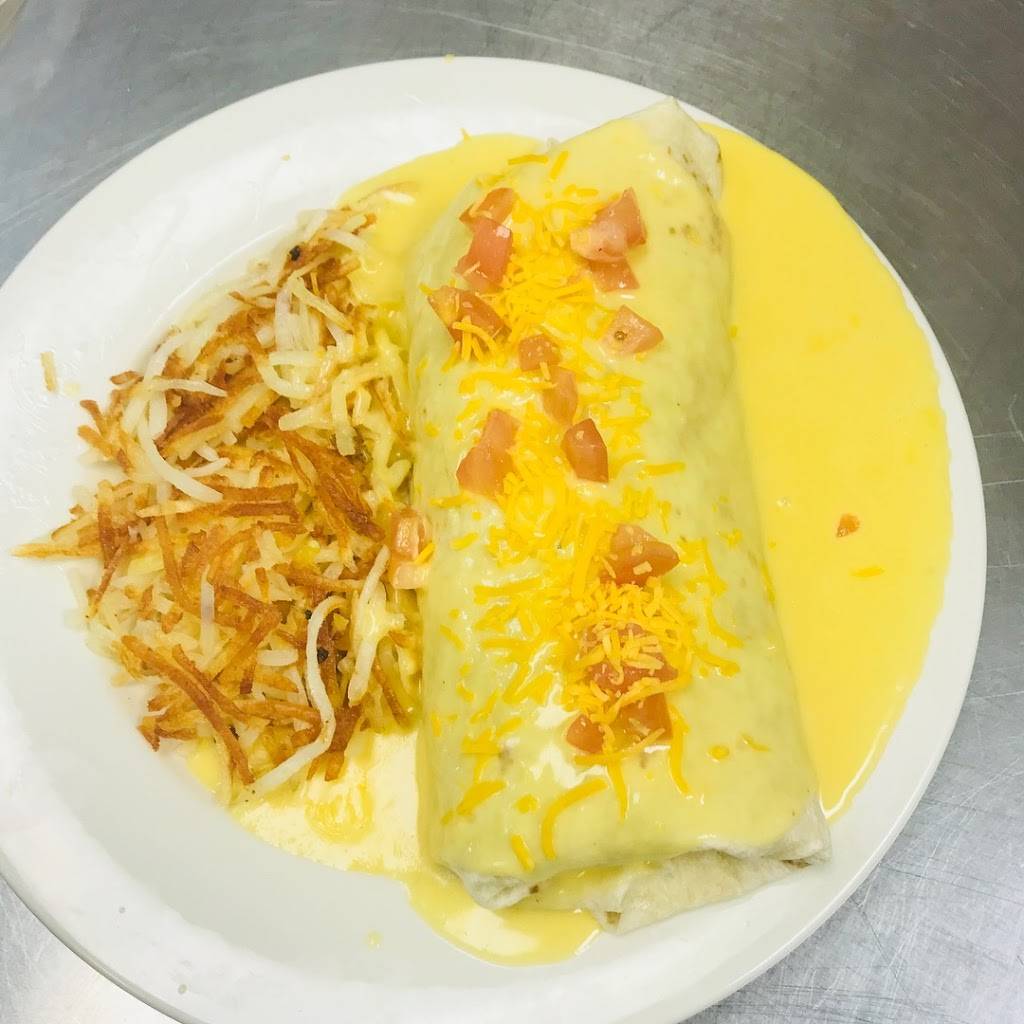 Sonias Diner | restaurant | 209B Henslee Dr, Dickson, TN 37055, USA | 6153757357 OR +1 615-375-7357