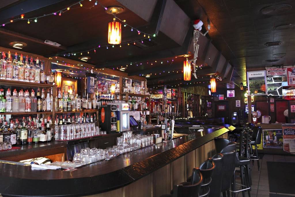 CC Club | restaurant | 2600 Lyndale Ave S, Minneapolis, MN 55408, USA | 6128747226 OR +1 612-874-7226