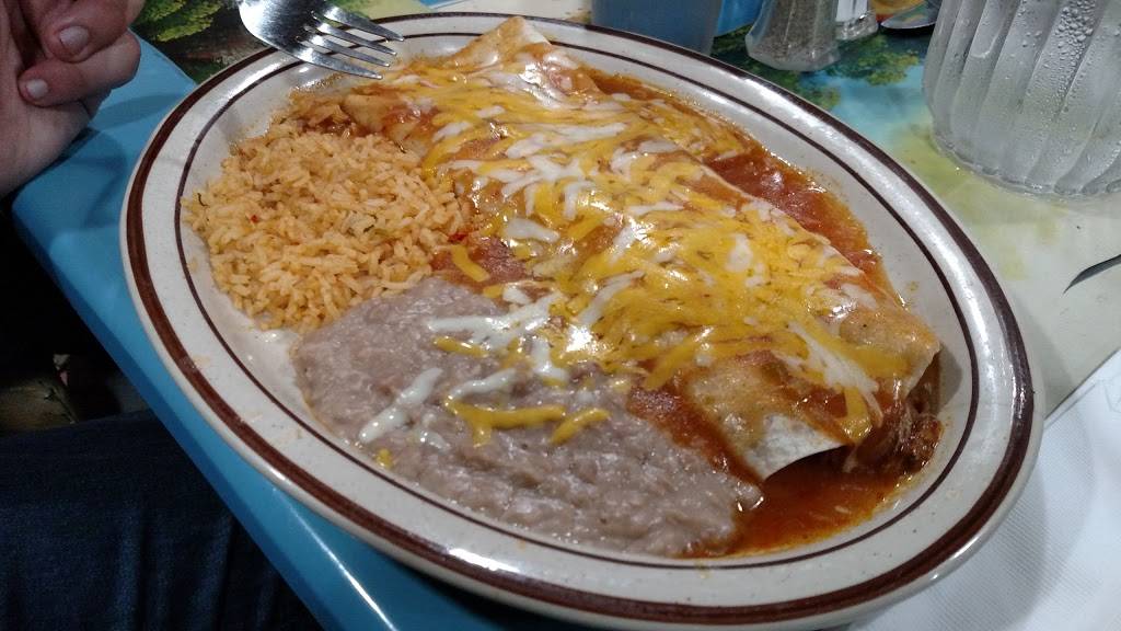 Lago De Chapala | restaurant | 240 S Maple St, Yamhill, OR 97148, USA | 5036624300 OR +1 503-662-4300