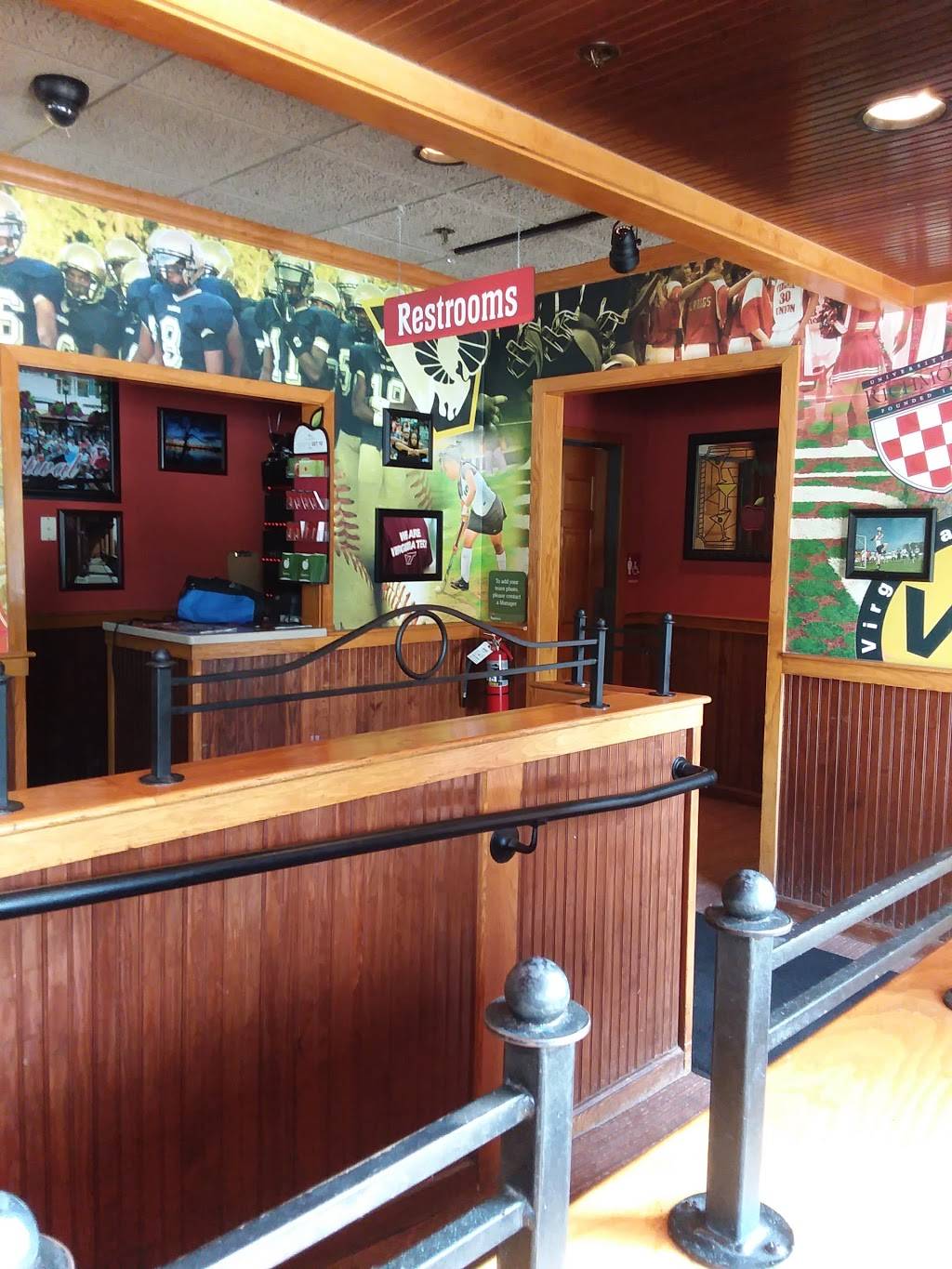 Applebees Grill + Bar | restaurant | 4306 S Laburnum Ave, Richmond, VA 23231, USA | 8042269390 OR +1 804-226-9390