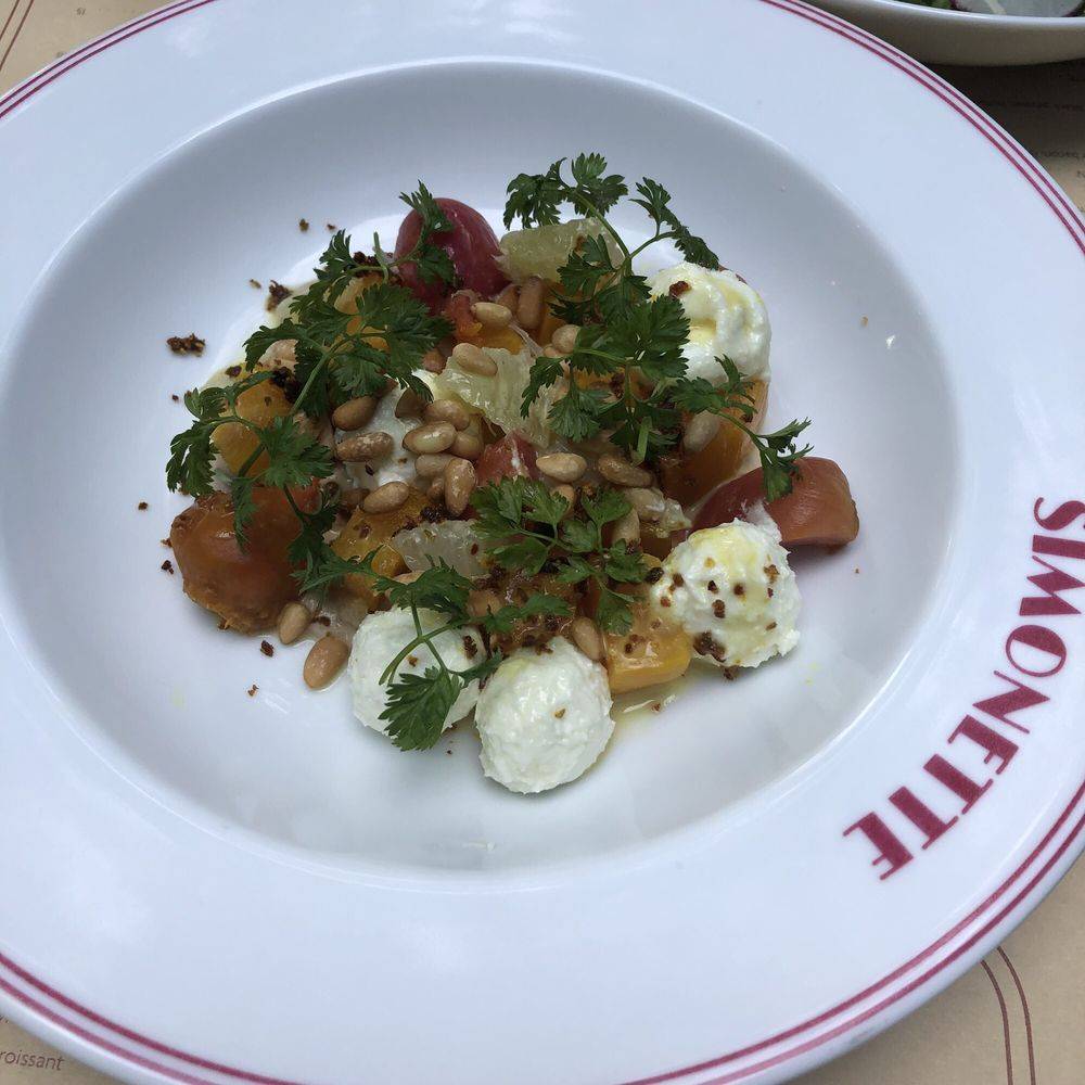 Simonette Restaurant | restaurant | 3927 Van Buren Pl, Culver City, CA 90232, USA | 4243218000 OR +1 424-321-8000