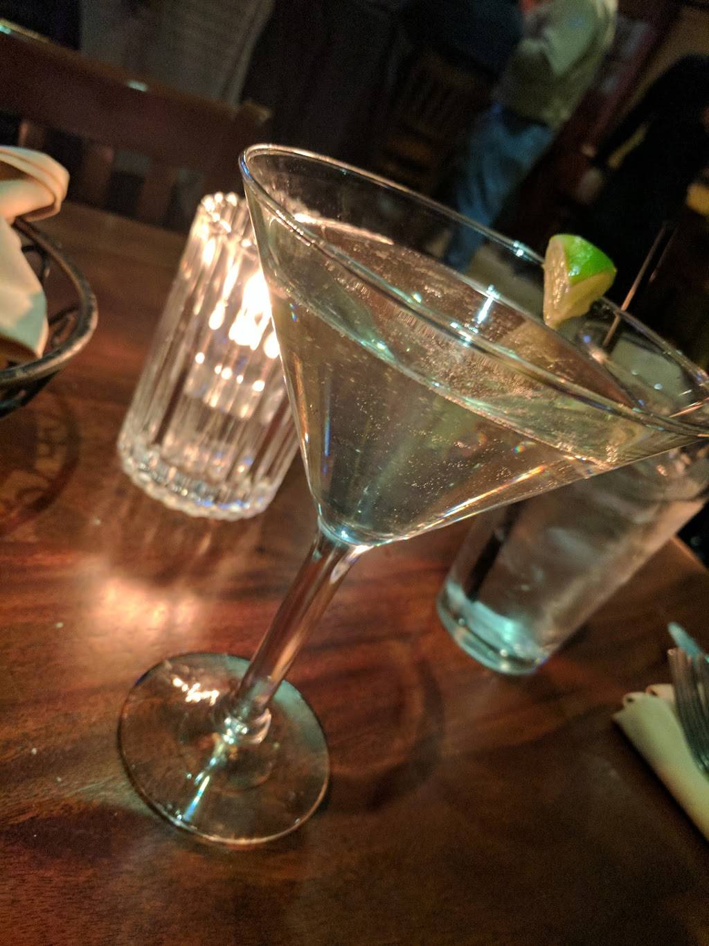 Rodes Fireside Restaurant & Tavern | restaurant | 533 Kings Hwy, Swedesboro, NJ 08085, USA | 8564672700 OR +1 856-467-2700