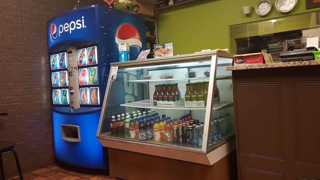 Rôtisserie De LAs | restaurant | 34 Boulevard Marie-Victorin, Delson, QC J5B 1A9, Canada | 4506381792 OR +1 450-638-1792