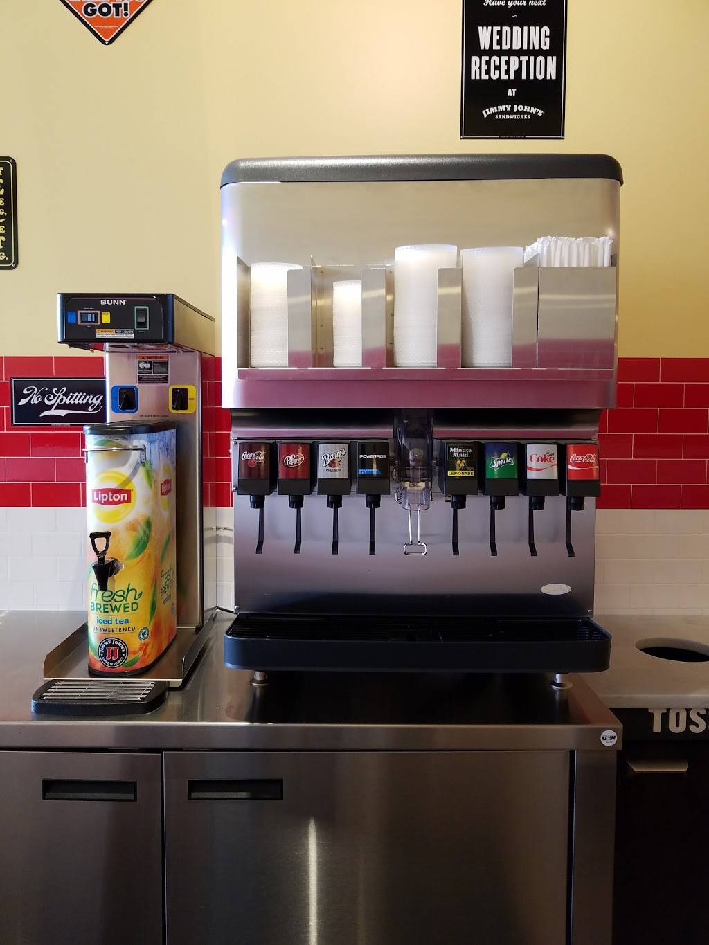 Jimmy Johns | meal delivery | 11881 Hickman Rd #100, Urbandale, IA 50323, USA | 5152766811 OR +1 515-276-6811