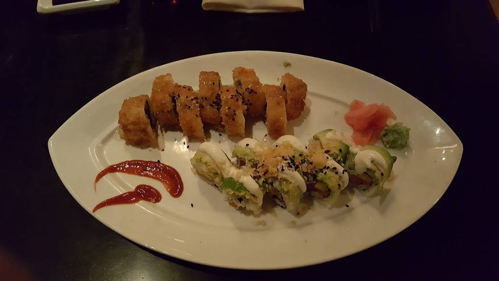 Sake Sushi | restaurant | 2700 Posner Blvd, Davenport, FL 33837, USA | 8634200188 OR +1 863-420-0188