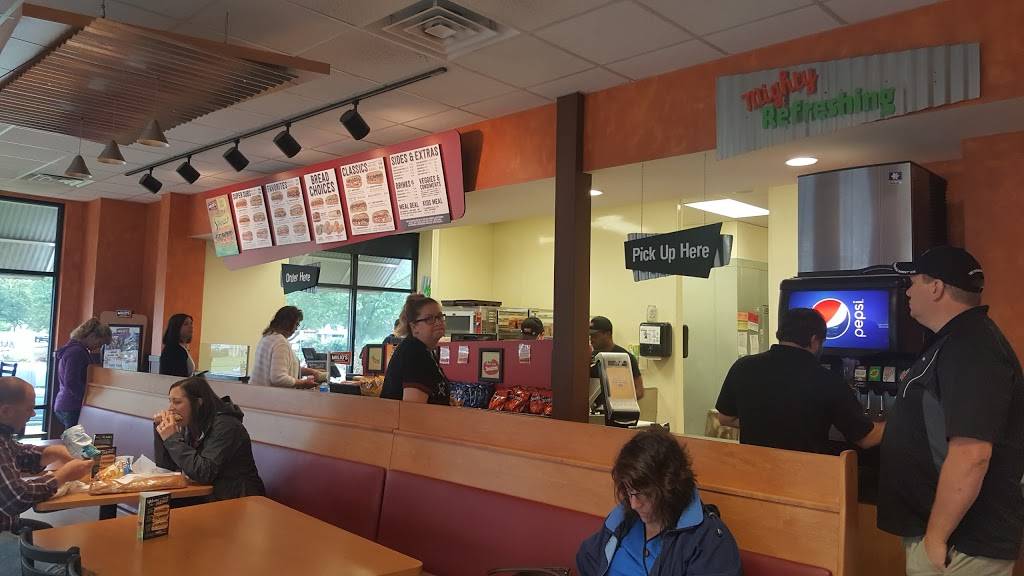 Milios Sandwiches | restaurant | 6698 Odana Rd #108, Madison, WI 53719, USA | 6088276750 OR +1 608-827-6750