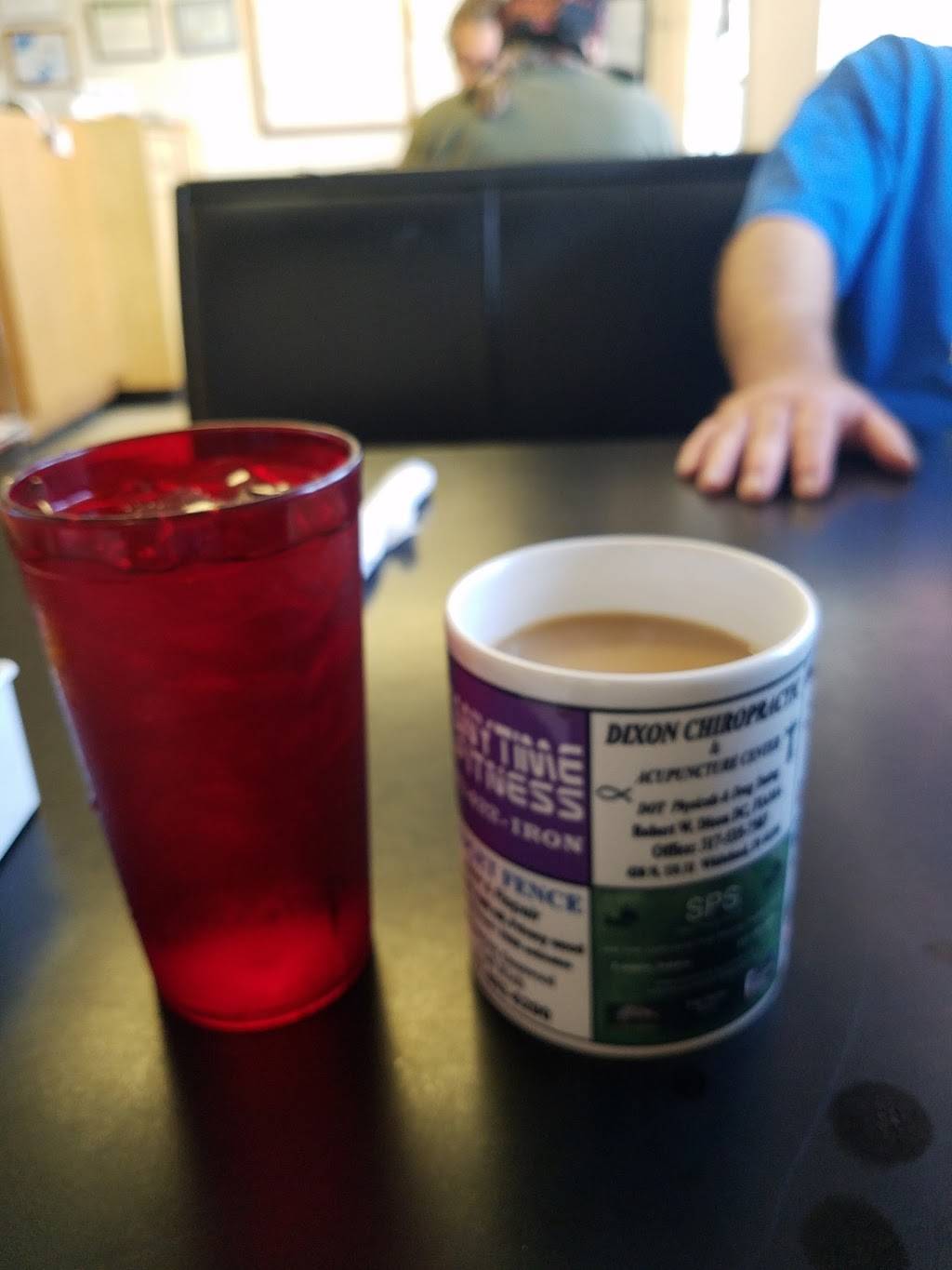 Noras | restaurant | 524 E Old Plank Rd, Bargersville, IN 46106, USA | 3174224455 OR +1 317-422-4455