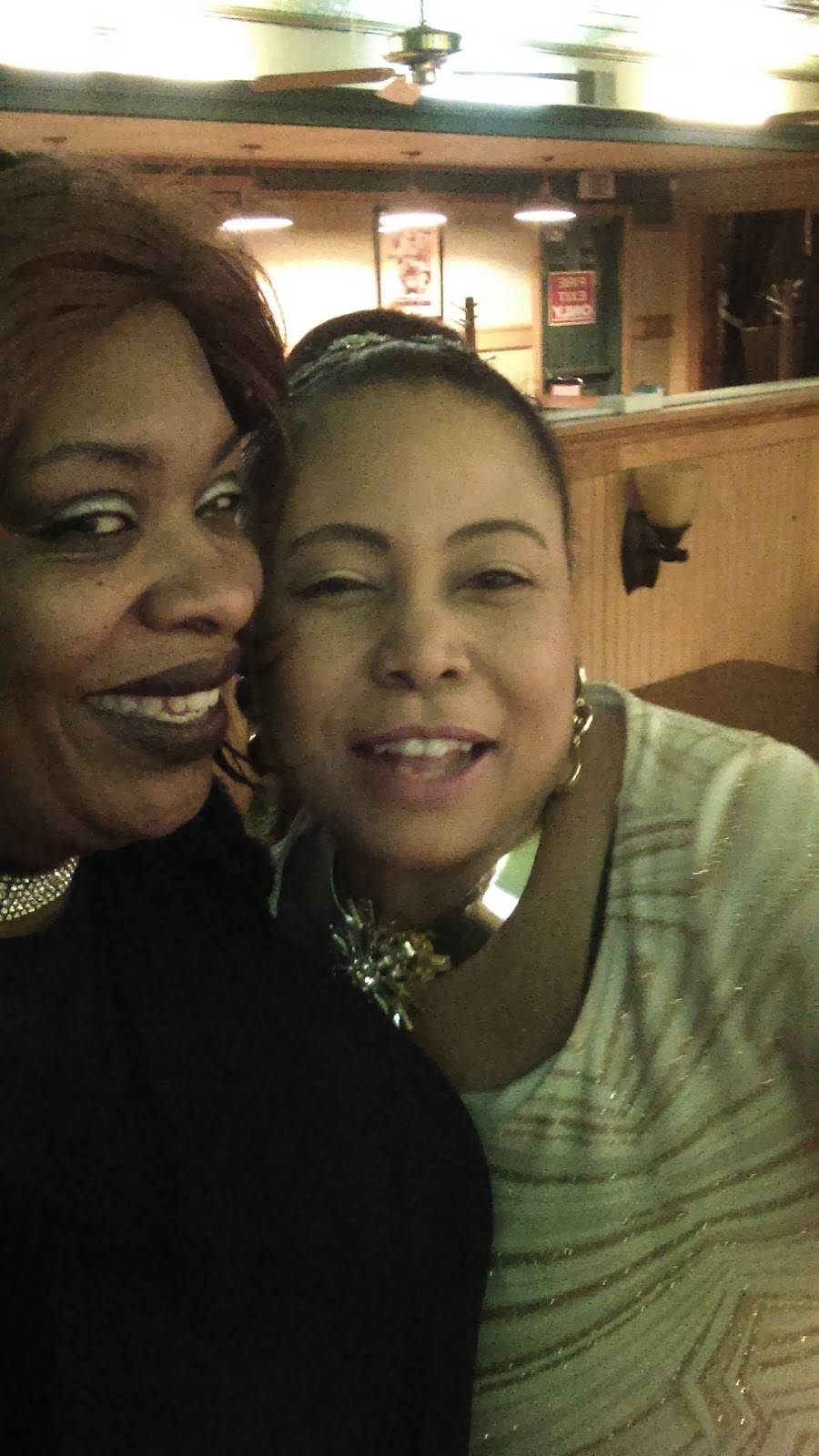 Marthas Boulevard Tavern | restaurant | 2046, 3503 Southern Blvd, Youngstown, OH 44507, USA | 3307074330 OR +1 330-707-4330