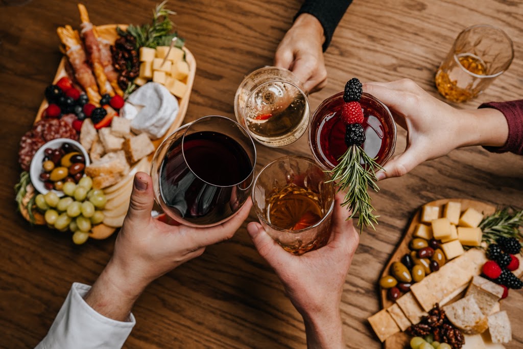 Grafted Whiskey & Wine Bar | restaurant | 7300 Rancharrah Pkwy Suite 160, Reno, NV 89511, USA | 7755072400 OR +1 775-507-2400