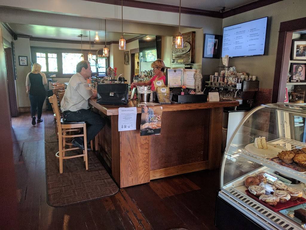 The Edgemont | cafe | 2800 N Central Ave, Phoenix, AZ 85004, USA | 6022539220 OR +1 602-253-9220