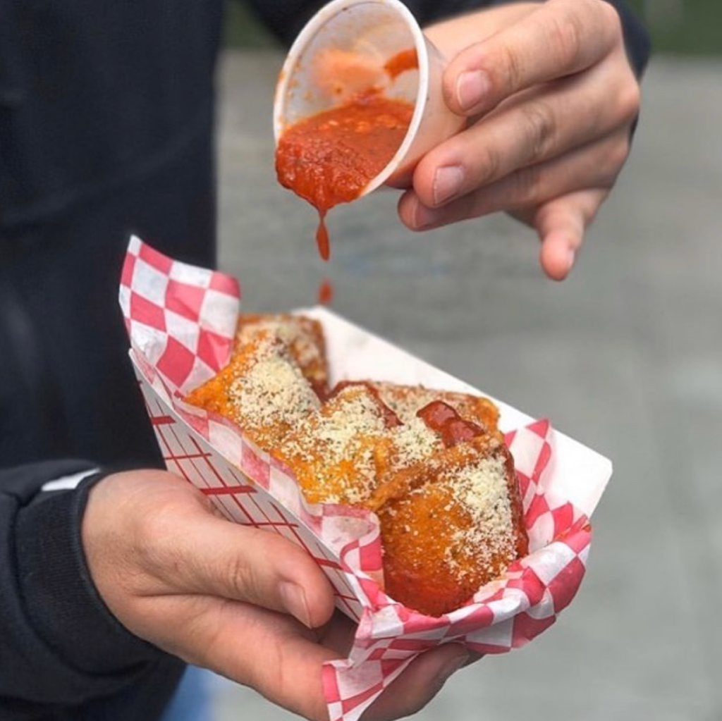 Matt & Mos Italian Beef | meal takeaway | 24110 John R Rd, Hazel Park, MI 48030, USA | 2487552969 OR +1 248-755-2969