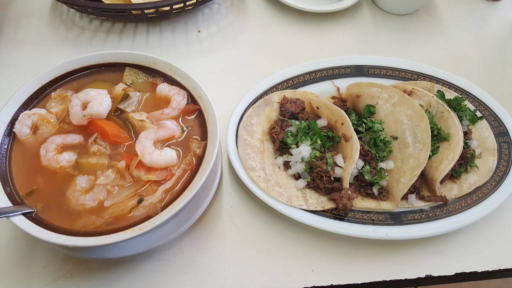 El Taquito | restaurant | 1010 S Mobberly Ave, Longview, TX 75602, USA | 9032340211 OR +1 903-234-0211