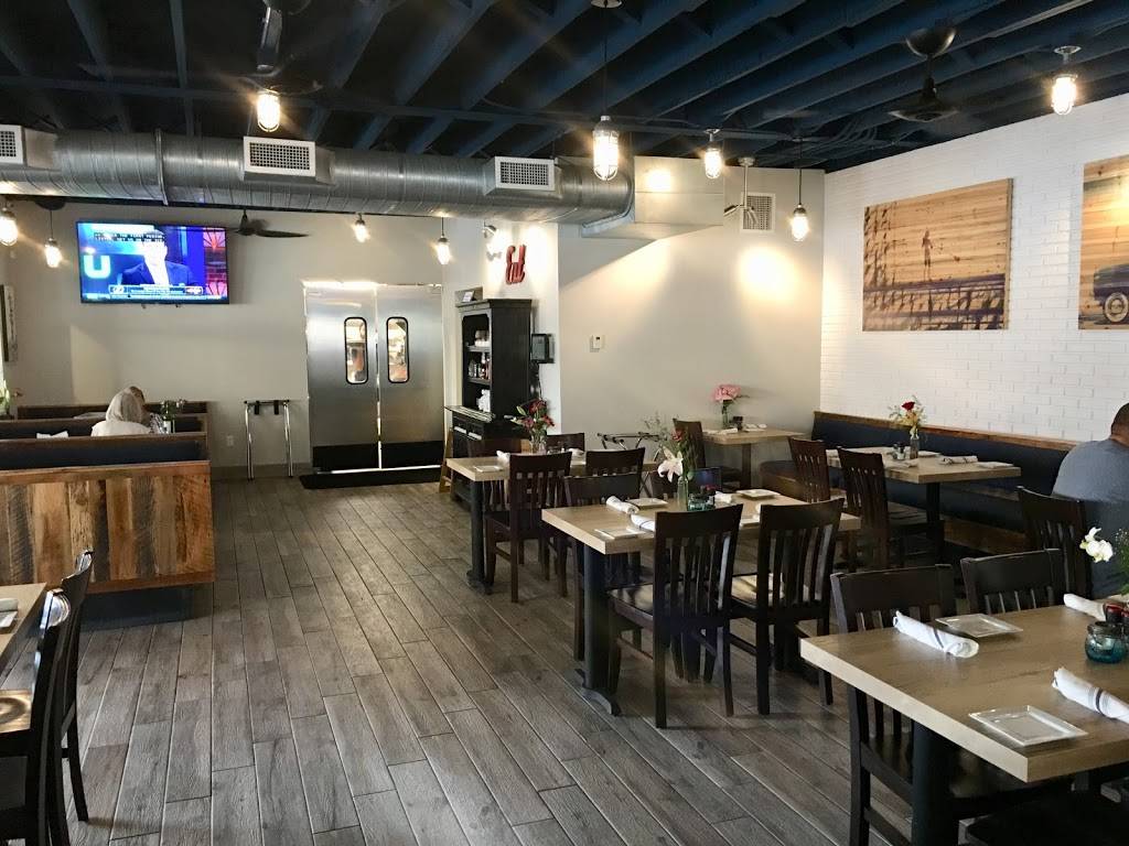 Lucky Lobster Co. | restaurant | 941 Huntley Ave, Dunedin, FL 34698, USA | 7272281222 OR +1 727-228-1222