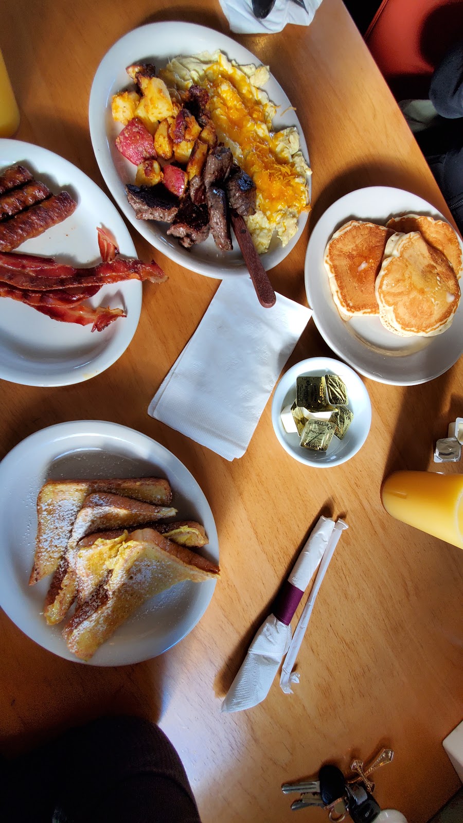 Sunnyside Cafe | cafe | 866 N Main St, Randolph, MA 02368, USA | 7819611700 OR +1 781-961-1700