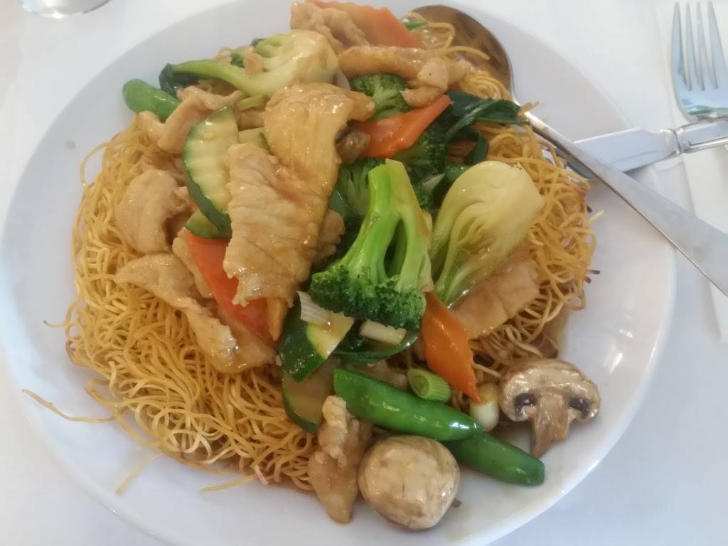 Win Garden | restaurant | 3057, 2794 Diamond St, San Francisco, CA 94131, USA | 4153331331 OR +1 415-333-1331