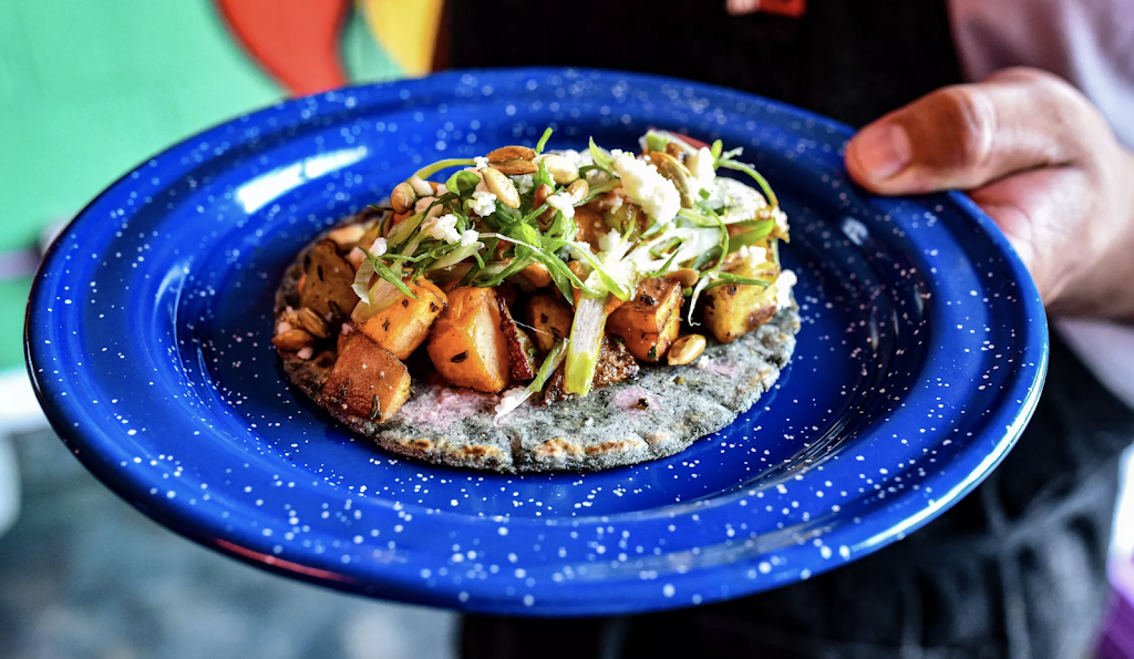 Nixta Taqueria | restaurant | 2512 E 12th St, Austin, TX 78702, USA | 5125513855 OR +1 512-551-3855