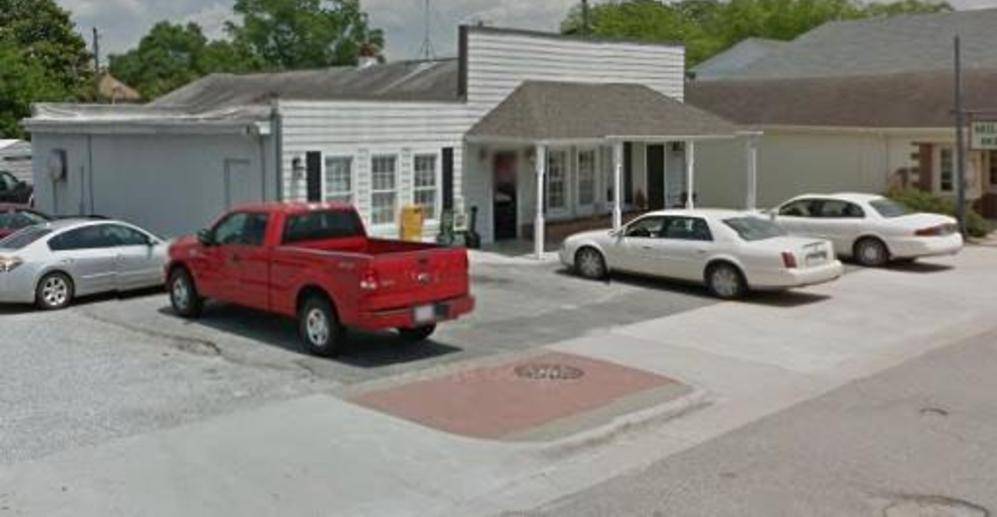 Mildreds Meals | restaurant | 109 E 5th Ave, Kenbridge, VA 23944, USA | 4346763060 OR +1 434-676-3060